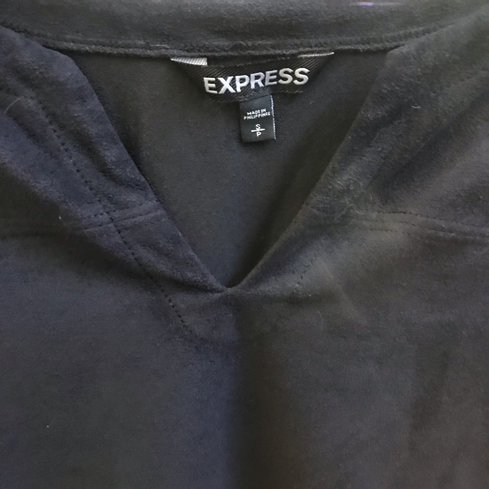 Express Top - Picture 3 of 3